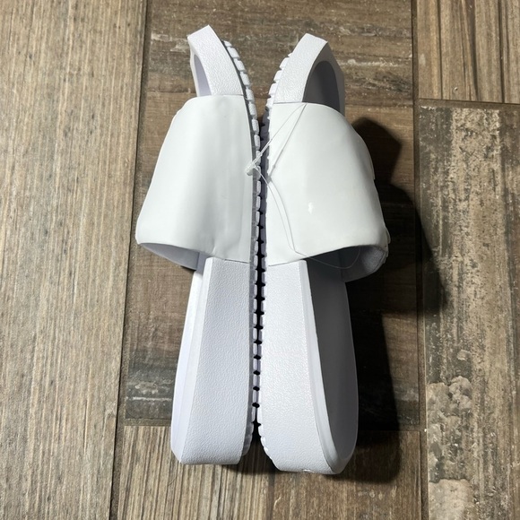 Jordan NOLA Sport Slide size 7 - Picture 6 of 10